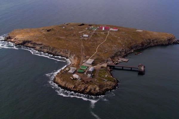 The occupants attacked Zmiinyi Island: there is significant destruction