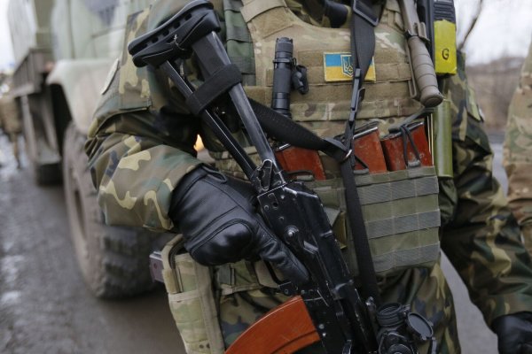 За сутки произошло 28 боеприкосновений на востоке Украины – Генштаб ВСУ