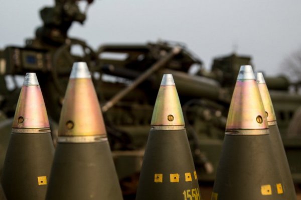 ЗМІ: в рамках ініціативи Чехії Україна може отримати 1 млн снарядів вже в квітні
