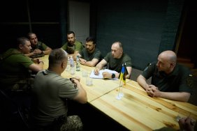 Зеленський відвідав бойові бригади на Бахмутському напрямку