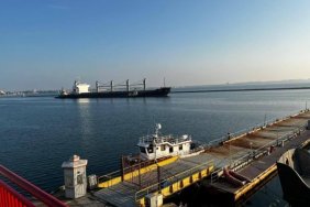 Перший караван суден з українським зерном вирушив із портів Одеси