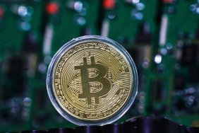 Біткоін став законним платіжним засобом у Сальвадорі 