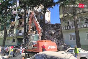 A house collapsed in Batumi, Georgia, there are victims