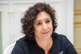 Напередодні Дня захисника України посол Великобританії відзначила роль жінок в обороні країни
