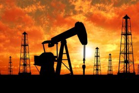 Нафта дешевшає через побоювання щодо ефективності вакцин проти штаму "Омікрон"