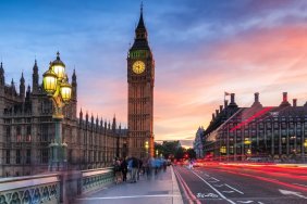 Britain plans to abolish "golden visas"