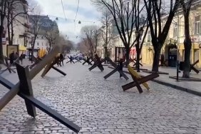 Після ворожих ракетних ударів Одесі виникла пожежа у житловому районі  
