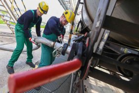 ЄС готується повністю припинити постачання газу РФ  