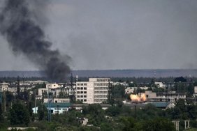 Підірвані мости та регулярні бої: яка ситуація у Сєвєродонецьку сьогодні