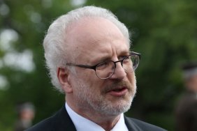 Президент Латвії підтримує позбавлення громадянства за підтримку війни РФ проти України