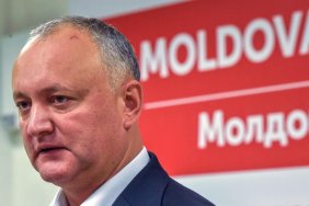 The ex-president of Moldova was left under house arrest for another month