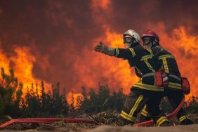 Forest fires in Spain: 20 passengers injured as they were pulling out of a fire-ravaged train