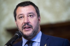 Salvini wants to revise the sanctions against the Russian Federation, because they "harm more to Italy"