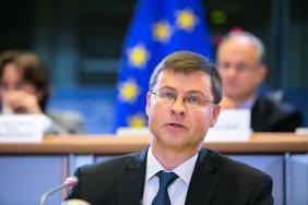 The European Commission will allocate 2.5 billion euros of macro-financial assistance to Ukraine by the end of the month