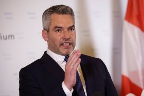 Канцлер Австрії готовий контактувати з Путіним, якщо це допоможе закінчити війну  