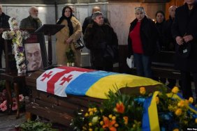 На похорон Вахтанга Кікабідзе до Тбілісі прилетить міністр культури України  