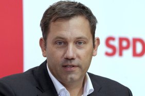 Лідер партії Шольця: Путін не піде на ядерну ескалацію через постачання танків Україні