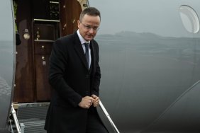 The head of the Ministry of Foreign Affairs of Hungary arrived in Minsk to "talk about peace" in Ukraine