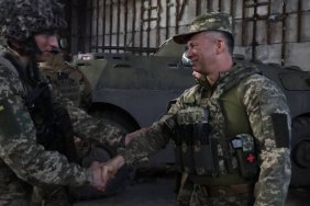 Сирський про бої за Бахмут: окупанти перейшли до "сирійської" тактики випаленої землі
