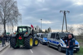 Polish police broke up the farmers' blockade of rails on the border with Ukraine