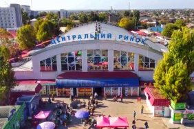 The center of Kherson is under fire: the occupiers attacked the market