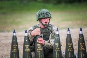 Снаряди для України: план ЄС гальмує, Франція та Польща сперечаються.