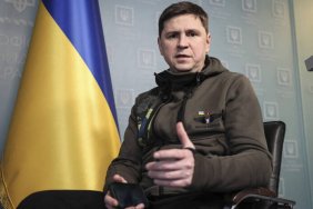 Визнання помилок є великою мужністю, - Подоляк про резолюцію США щодо перемоги України