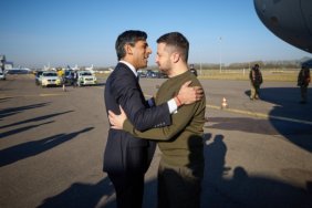Зеленський сьогодні у Лондоні: зустрінеться із Сунаком