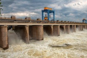 Причиною руйнування Каховської ГЕС міг стати підрив проходу під водою, - NYT