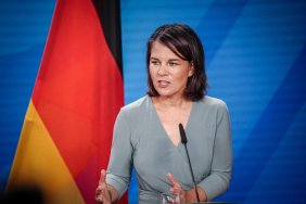 Голова МЗС Німеччини закликає союзників допомогти Україні підготуватися до зими