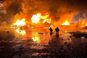 Нічна атака дронів на Одеську область: Пошкоджено зерносховище та автомобілі