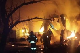 Атака на Дніпропетровщині: Пожежа в будівлі в результаті удару двох безпілотників
