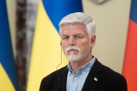  Гальмування постачань зброї: Чеський лідер попереджає про ризики для України у війні з Росією
