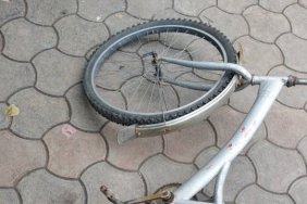 На Херсонщині росіяни з безпілотника вбили велосипедиста