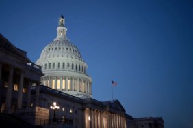 Спікер Палати представників США розглядає можливість переговорів з Байденом щодо допомоги Україні та імміграційної політики