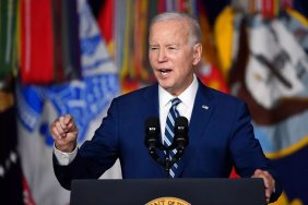 Biden urges Congress to approve more than $60 billion in aid to Ukraine after reaching a deal on government funding