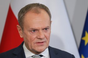 Польща та Україна обговорюють можливе тимчасове закриття кордону для торгівлі товарами, - Туск