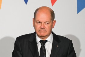 Scholz has been criticized for claiming that British soldiers were involved in Storm Shadow missile launches