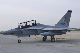 Авіаційна катастрофа в Польщі: під час тренувань загинув пілот навчального літака М-346 Master