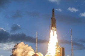 Ракета Ariane 5 вивела на орбіту перший у світі універсальний комерційний зв'язку