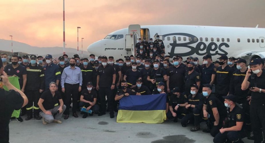 Українські вогнеборці прибули до Греції