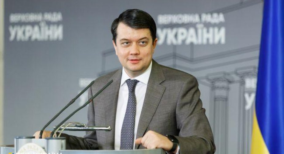 Разумков: влада повинна працювати над поверненням всіх громадян в Україну