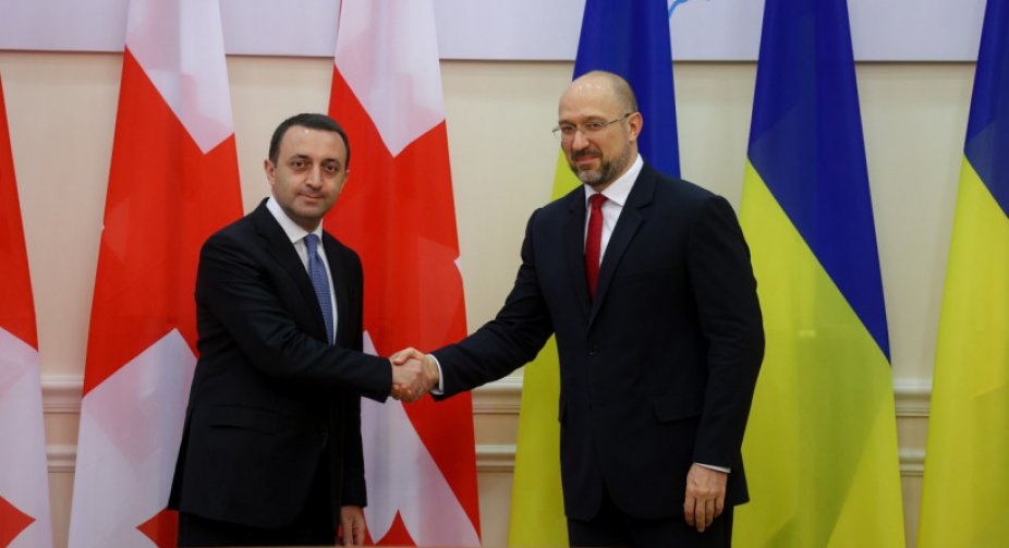 Денис Шмигаль та Іраклій Гарібашвілі обговорили взаємодію України та Грузії на міжнародному рівні