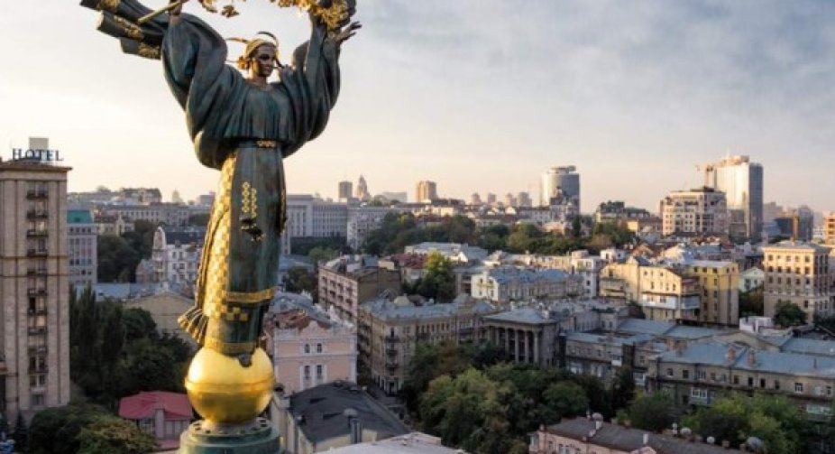 Останні приготування до святкування Дня Незалежності: що відбувається у центрі столиці