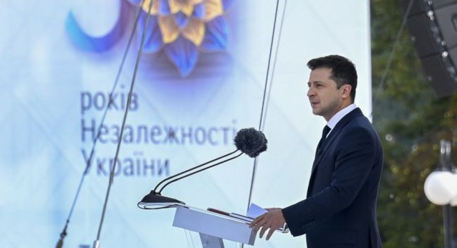 Зеленський: жоден ворог не завдав нам більшого удару, ніж наші чвари