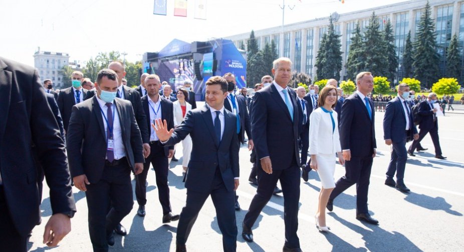 Президент України взяв участь в урочистостях з нагоди Дня незалежності Молдови