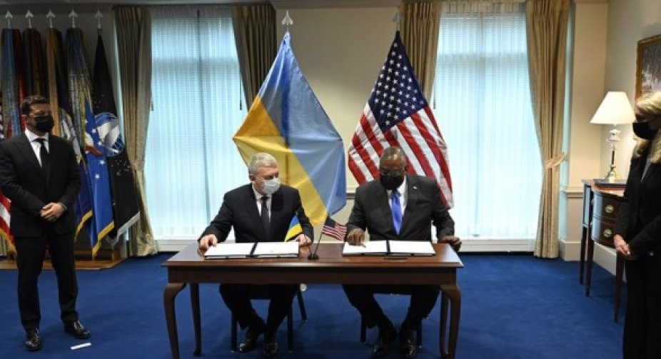 США і Україна підписали угоду щодо основ оборонного партнерства
