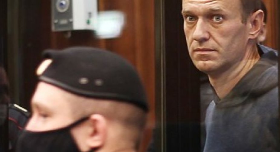 Кулеба про слова Навального по Криму: розберемося, коли вийде з в'язниці