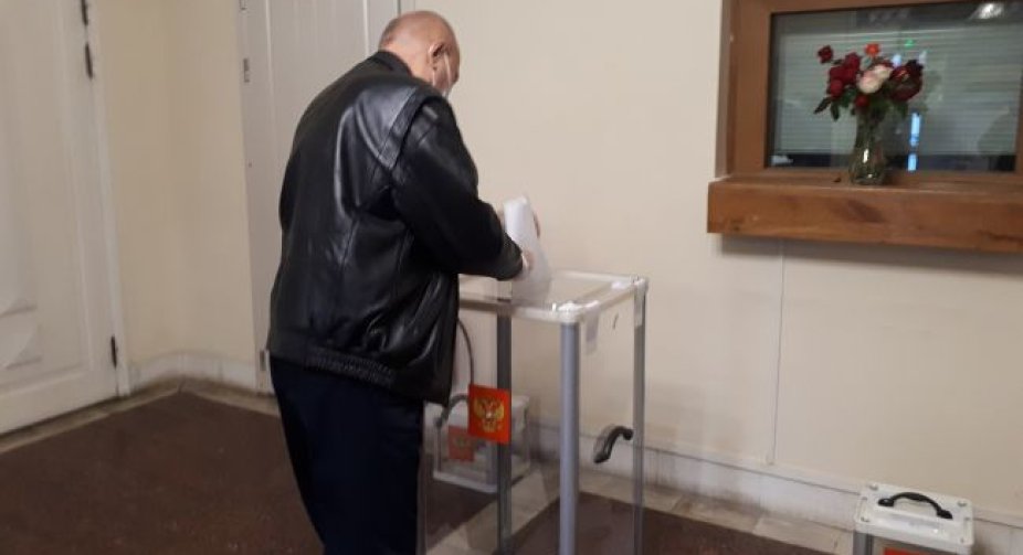 Вибори до Держдуми РФ: в Україні відкрились дільниці для голосування