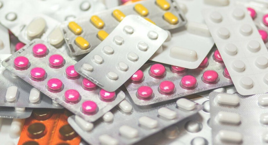 Українці можуть випробувати на собі ліки від коронавірусу: що відомо